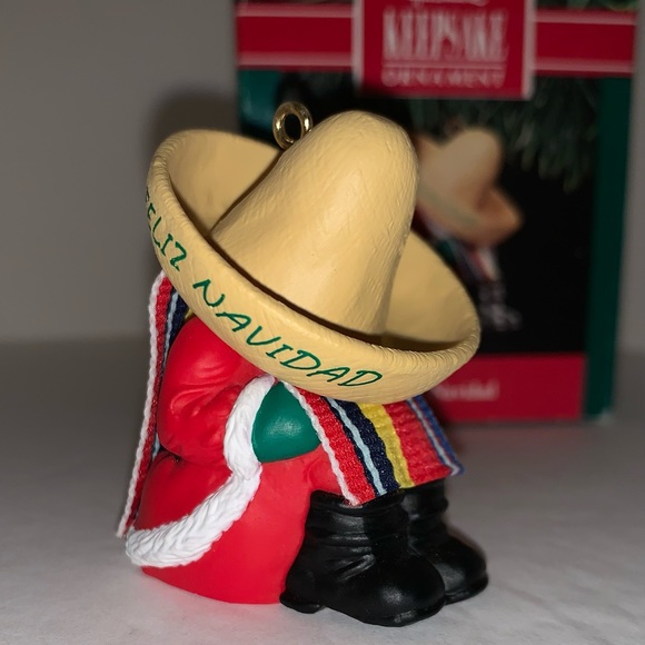 Vintage 1991 Hallmark Ornament Feliz Navidad Santa wearing a sombrero - Picture 1 of 12